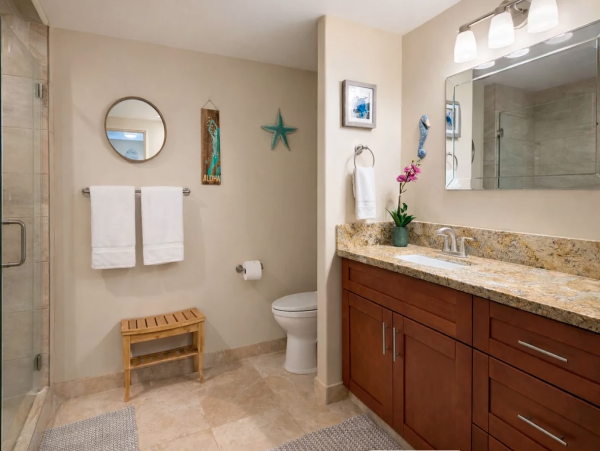Luxurious 6-Bedroom Retreat in Kaanapali